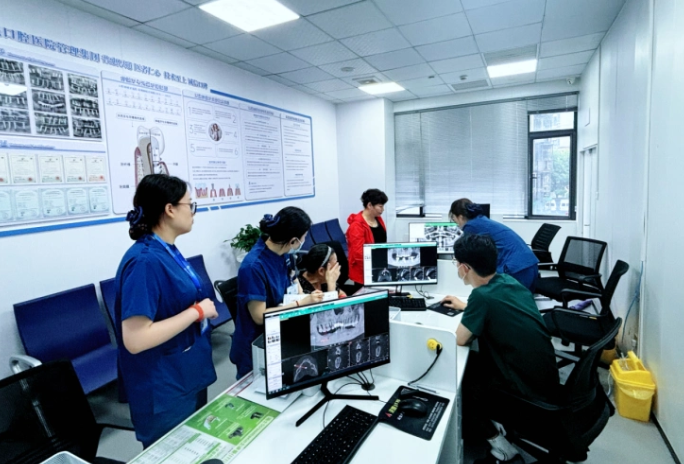 从预约到随访，把看牙做成“省心事”：杭州人民口腔医院重塑口腔就诊服务全流程(图2)